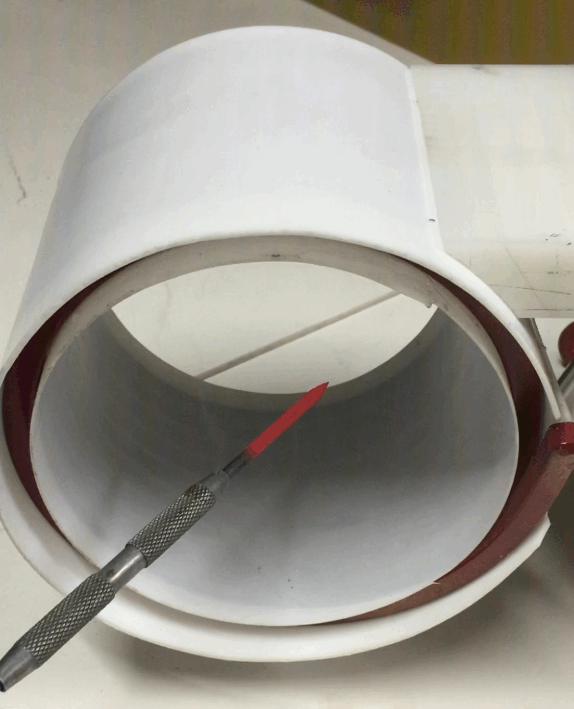 Large heating coil used for animal research or infant brain cancer treatment